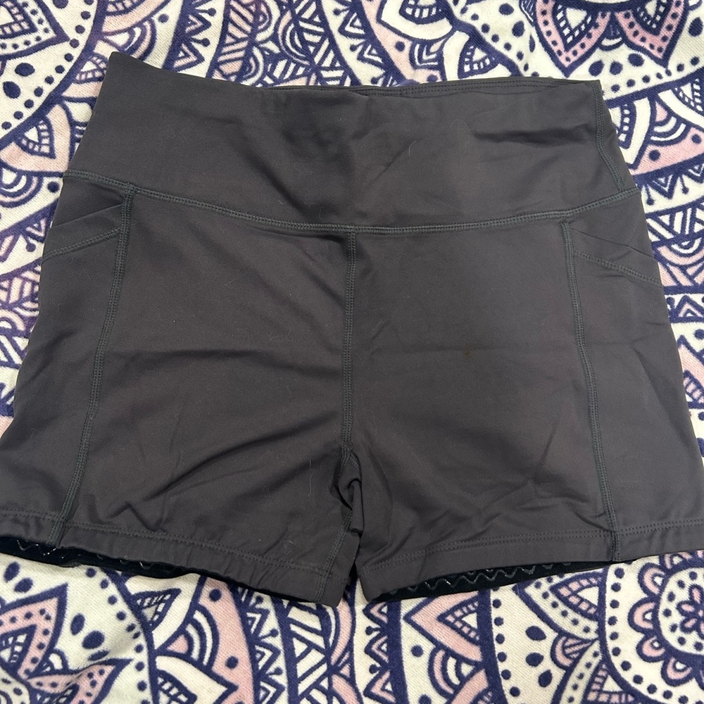 KIAVA Women's Charcoal Athletic Shorts